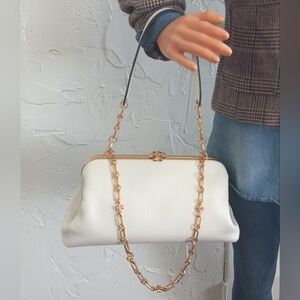 Tory Burch Cleo Shoulder Bag in New Ivory, Large size Frame bag.